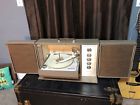 10p252 Magnavox Portable Record Player