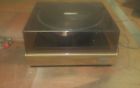 2y16 08a Lloyds Vintage Turntable