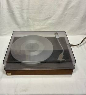 Xa-80212 Acoustic Research Vintage Ar-xa Turntable. Universal Voltage Rare