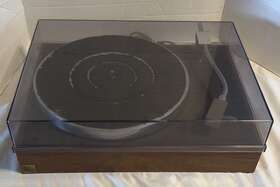 Xa220623 Acoustic Research Record Player With Dust Cover For Parts Or Not Working