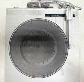 Lt31 Adc Linear Tracking Turntable No Cover