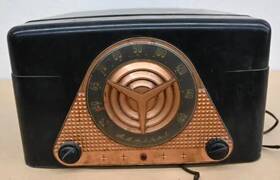6j21n Admiral Vintage 1940s Record Player Model Turntable In Bakelite Case