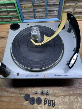 Rc7bos-24h Admiral Vintage 1960s Magnavox Micromatic Phonograph Turntable Working Make Offer Rc7bos-24h Admiral Vintage 1960s Magnavox Micromatic Phonograph Turntable Working Make Offer