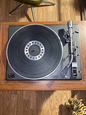 Ap-004x Akai Vintage Automatic Turntable Japan Made - Tested Works Great