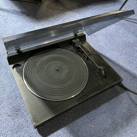 Ap-a510 Akai Turntable
