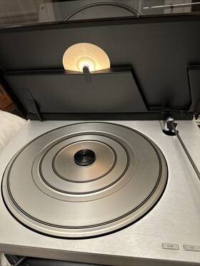 5803 Bang & Olufsen And Beogram 5000 Type Vintage Turntable Powers On Needs Repair