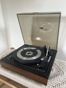 G8500a Bsr Vintage Belt Driven Turntable Record Player Model Wood Grain