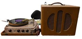 12muv Califone Model Portable Record Player With Jensen Alinco Plug In Speakers