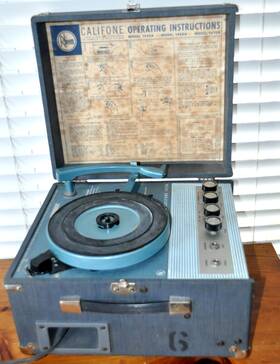 1470a Califone Vtg Rheem Record Player Tested/works - See Video. Great Sound