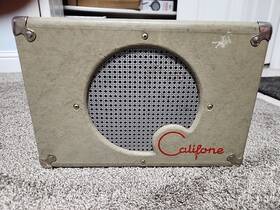 5j-7a Califone Vintage Record Player With Built In Speaker Plus Jack For Another