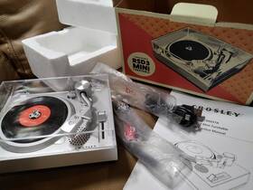 Cr6037a Crosley Vintage Mini Rsd 3 Turntable Record Player Post Malone St Tropez