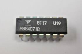 271-143 Dual Electronics 1 Mb 84071b Ic Used In Turntable Cassette Amp Pt #