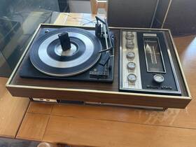 T2170e Electrophonic Stereo Music Center Record Player Turntable 8 Track Speakers