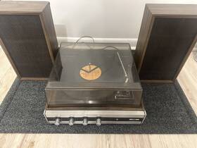 3099 Erc Vintage Record Player Model Made In Taiwan And Speakers