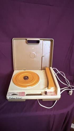 127b Fisher-price Vintage Record Player With Childrens Records And Books
