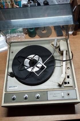 P350g Ge Funky 70s Green General Electric Record Changer Turntable It Spins