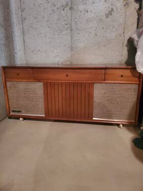 Rc1354 Ge Mint Condition 1960s Record Player Console With Speakers