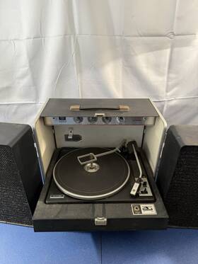 T541k Ge Trimline 500 Stereo Portable Record Player Powers On Untested
