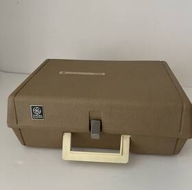 Rp1751 General Electric Vintage 1970s Record Player 33 45 78 Works. Read Description