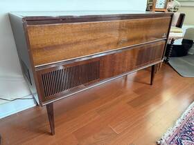 Ks742u Grundig Stereo Console Am/fm And Shortwave Radio Rebuilt Turntable