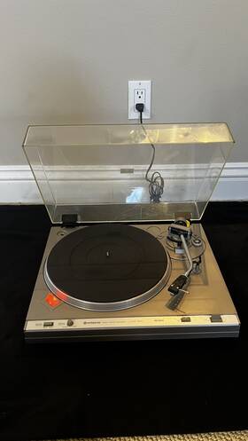 Ht-364 Hitachi Vintage Direct Drive Turntable Model - Works Great- New Cartridge