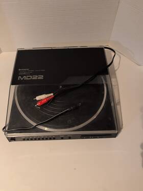 Ht-md22 Hitachi Turntable - As Is For Parts Or Repair