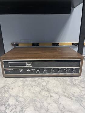 Ksp-2850 Hitachi Rare 8-track Player / Am/fm Stereo Receiver. Wood Gra Inch Read