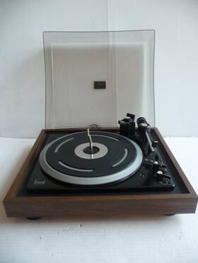 No.883-1776 J. C. Penney 883-1776 Vintage 1980s Jc Penny Automatic Record Changer Working Model