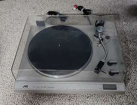 L-a11 Jvc J-a11 Vintage Turntable Auto-return 1970s Record Player For Parts Or Repair