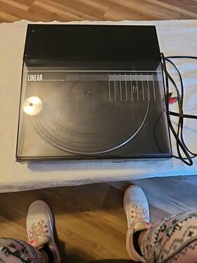 7111106337 Linear Turntable Lt-32 Works Great Vintage Turntables