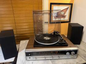 G738-l Lloyds See Video Stereo Serviced Multiplay Record Changer And Speakers