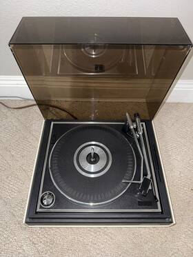 Kd1204u221 Magnavox Vintage Micromatic Turntable Black And Chrome Style Priced Low
