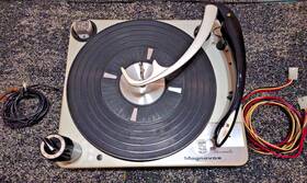 Sg503n Magnavox Vintage Micromatic Turntable Nice Overall Condition