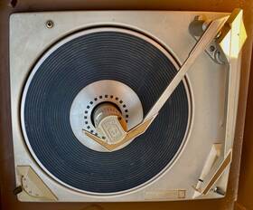 W615-01-00 Magnavox Vintage Inch Automatic 400 Turntable Parts/repairs 1966 Console