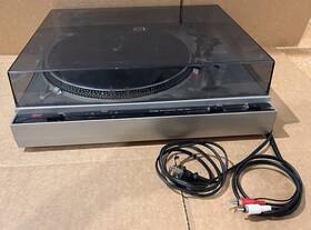 Tt1100 Mega Tech Vintage Turntable