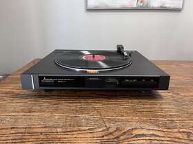 Lt-55 Mitsubishi Rare Vintage Fully Automatic Linear Tracking Turntable