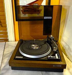F-473 Monteverdi See Video Serviced Belt Drive Stacking Record Changer Model