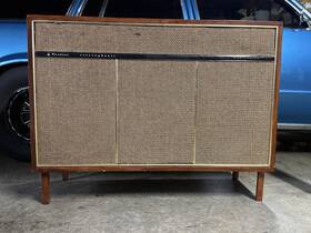 Wg-2695b Montgomery Ward Airline Stereophonic Am/fm Radio With Record Player Vintage