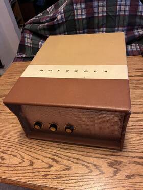 5r14n Motorola Vintage Am Radio Record Player Turntable Parts Or Repair