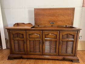 Cs30 Motorola Vintage Stereo Console With 8 Track Record Player And Radio