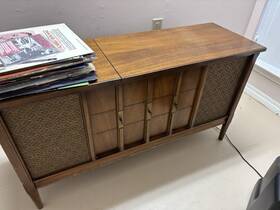 Pchs-2331-f Motorola Vintage 60swalnut Sk 550obw Console Stereo And Phonograph