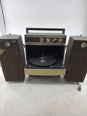 Pp20960-1 Motorola Vintage Portable Solid State Stereo Record Player And Speakers
