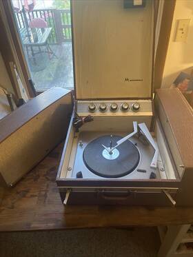 Sh17n Motorola Vintage High Fidelity Stereo Record Player