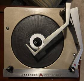 Vm22rc Motorola Vintage Motorola/voice Of Music Stereo Record Changer