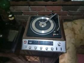 101862 Olympic Record Player