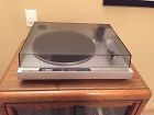 P-700 Yamaha P700 Turntable