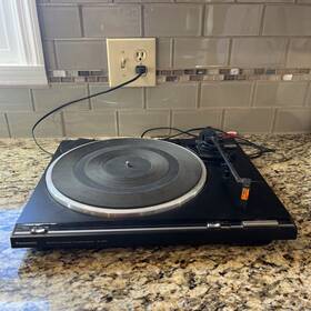 Sl-h310 Panasonic Belt Drive Turntable With Technics P24 Cartridge - Tested