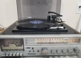Sr-2519 Panasonic Turntable Cassette Player/recorder And Am/fm Radio