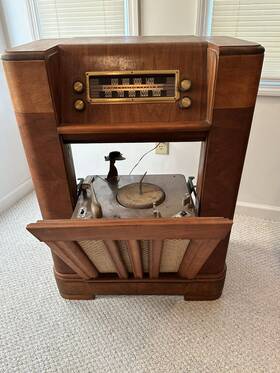48-1262 Philco Vintage Radio Record Player Console