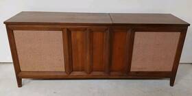 P-1722-126 Philco Mid Century Modern Stereo Console Record Player Credenza Ford